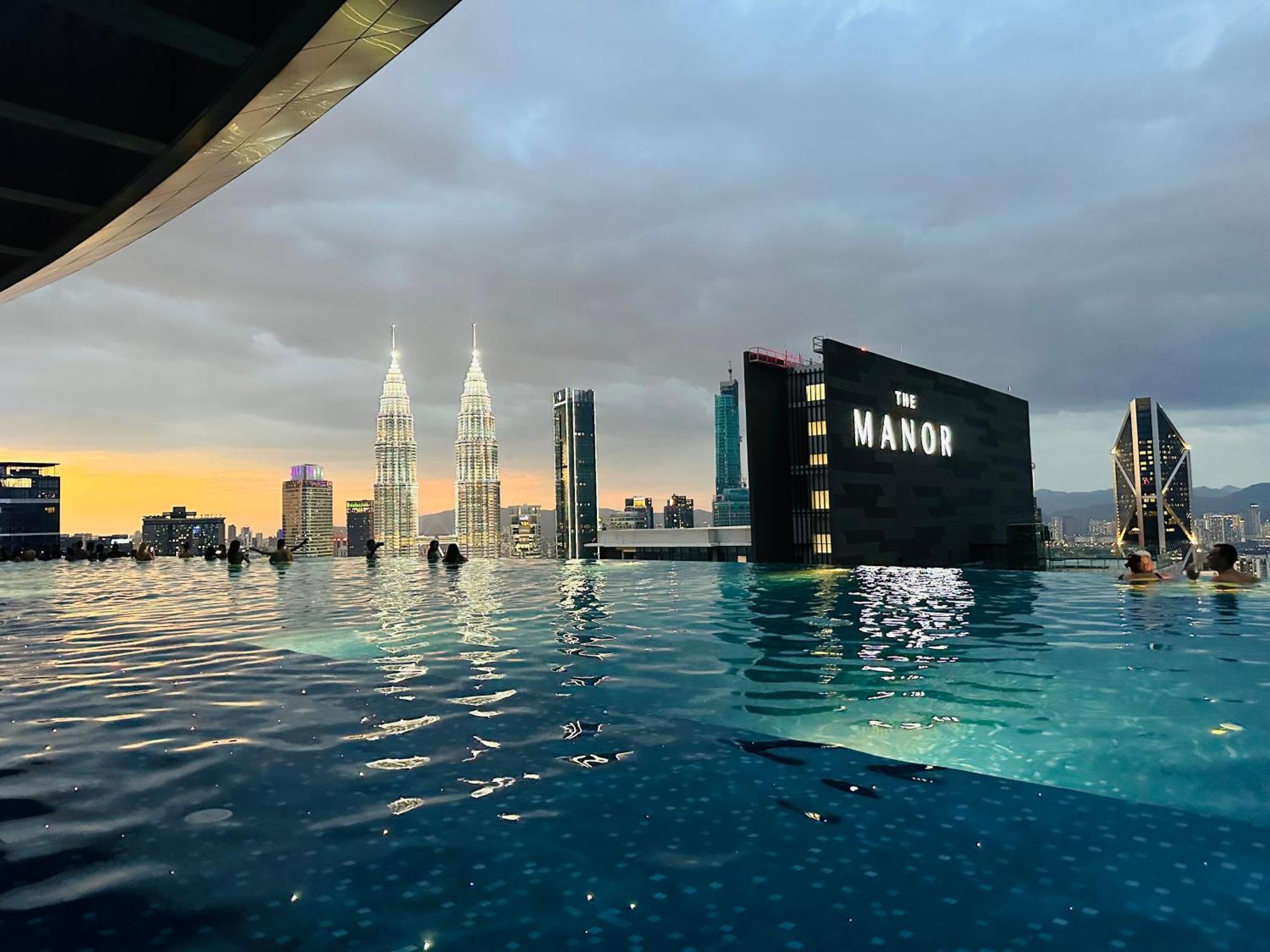 Eaton Service Apartment At Klcc Kuala Lumpur Exteriér fotografie